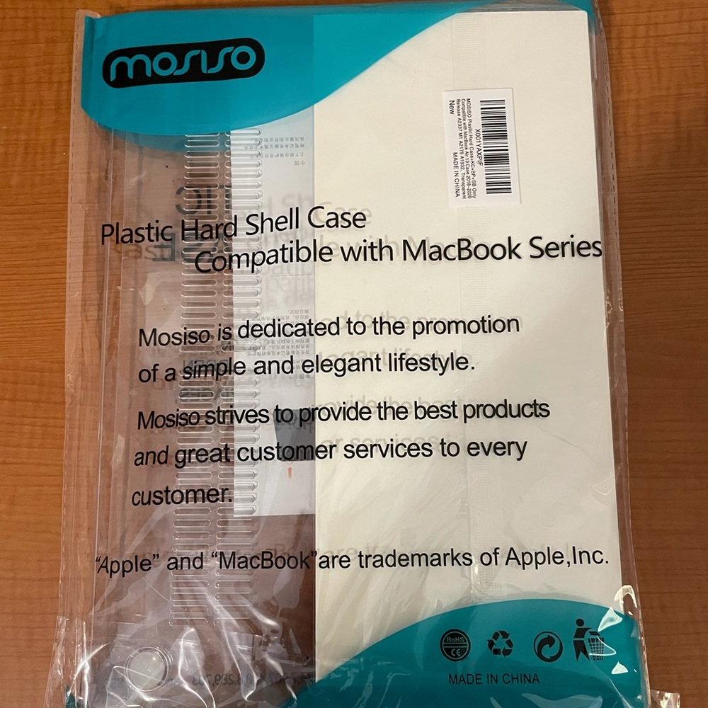Macbook clear cover